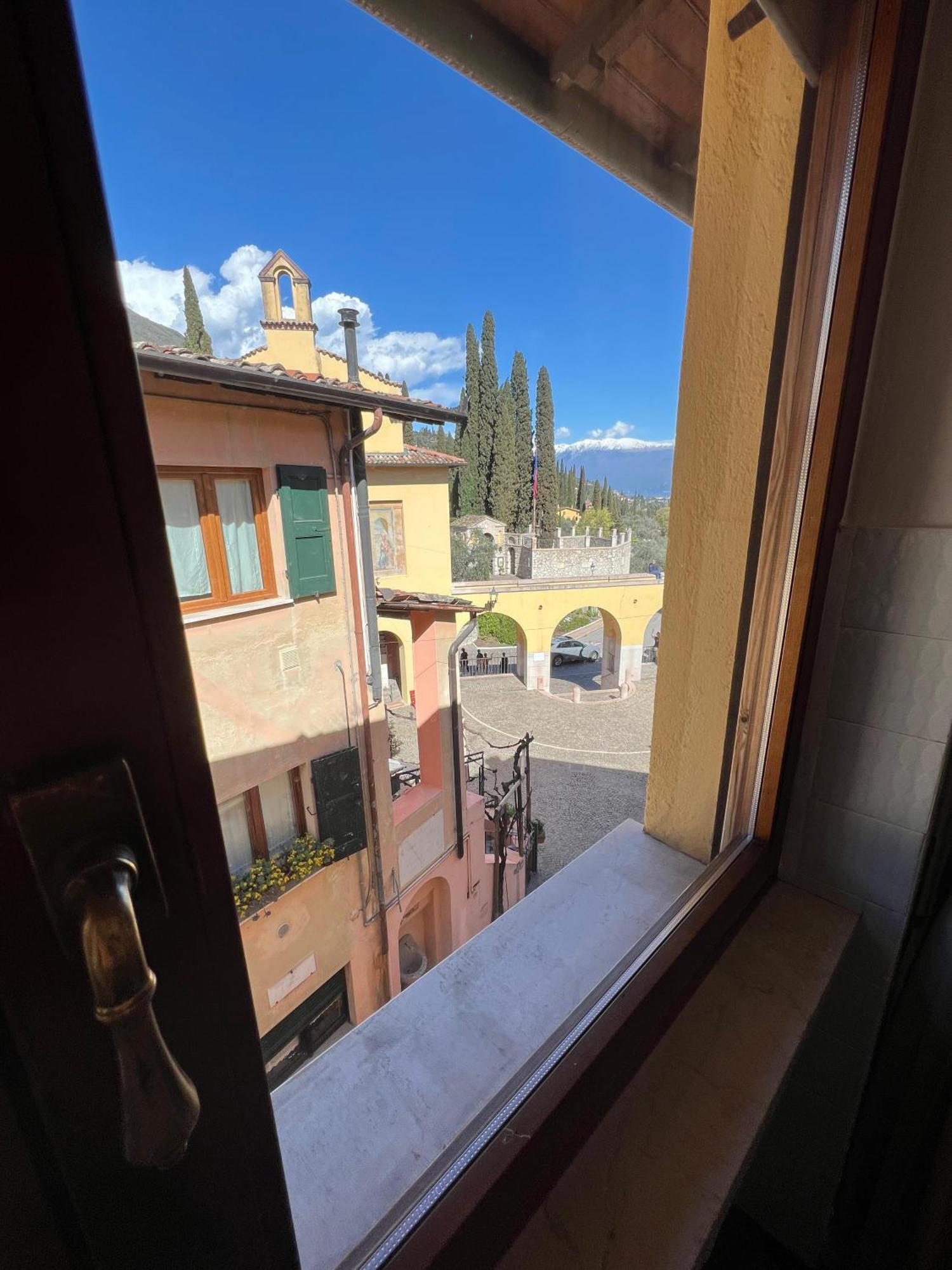 B&B Al Vittoriale Da Maja Gardone Riviera Eksteriør bilde