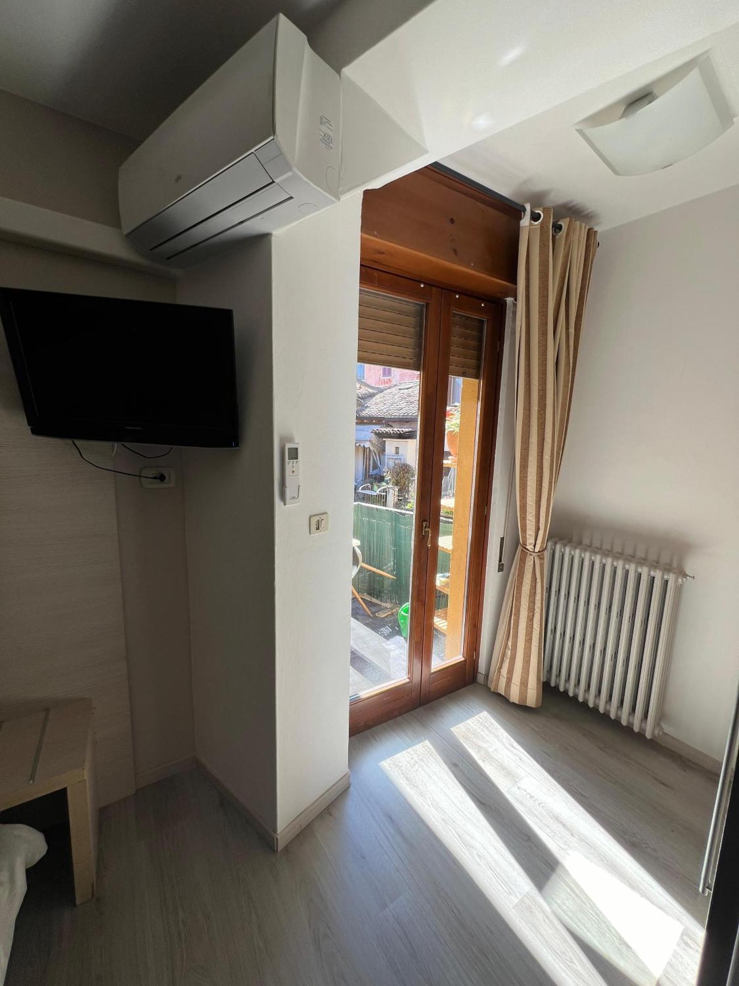 B&B Al Vittoriale Da Maja Gardone Riviera Eksteriør bilde