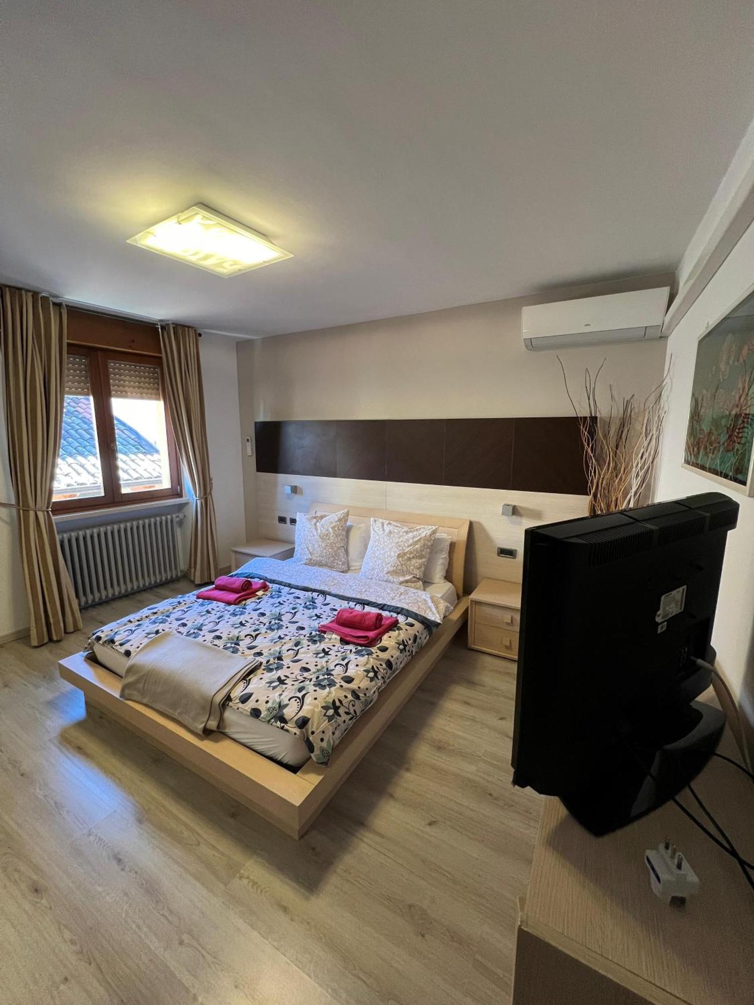 B&B Al Vittoriale Da Maja Gardone Riviera Eksteriør bilde