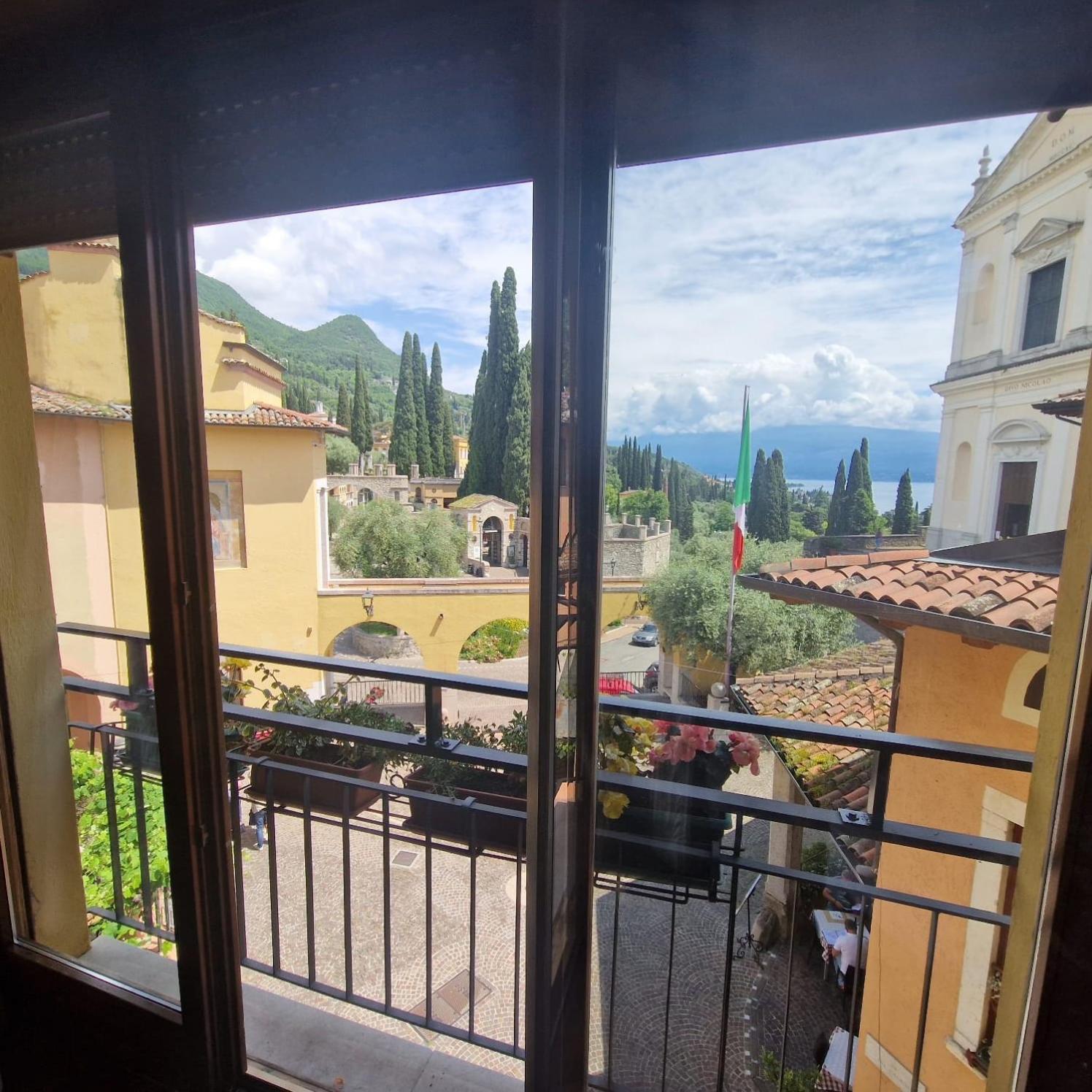 B&B Al Vittoriale Da Maja Gardone Riviera Eksteriør bilde