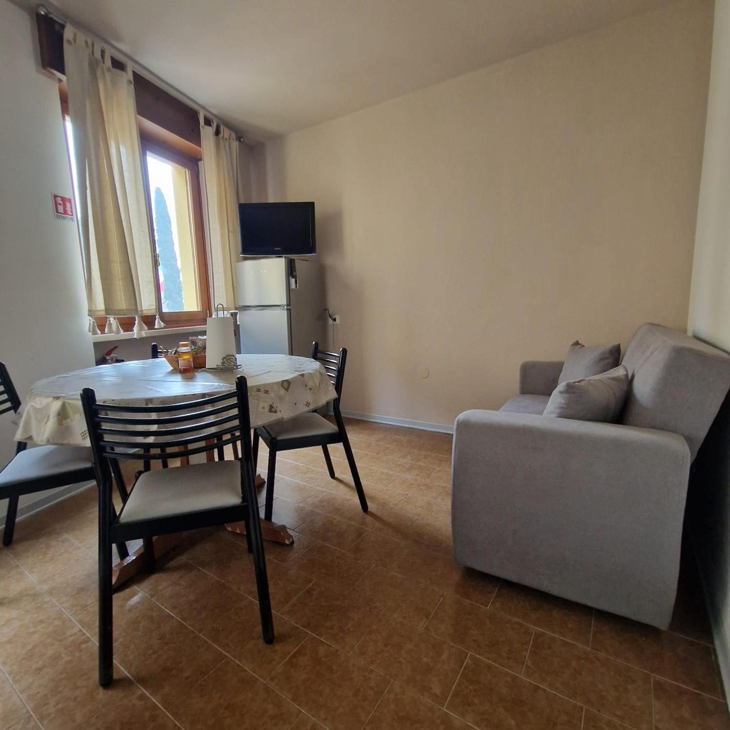 B&B Al Vittoriale Da Maja Gardone Riviera Eksteriør bilde